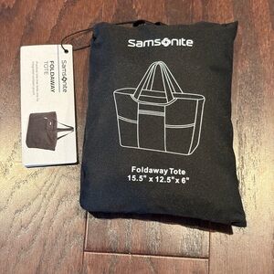 NEW Samsonite Black Foldaway Packable Tote Sling Bag 15.5 x 12.5 x 6 Inches NWT